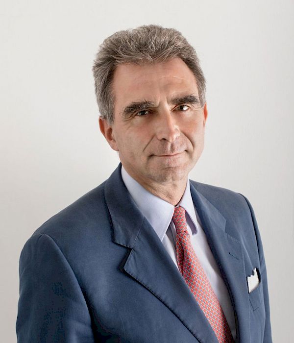 fotogenghini.jpg
